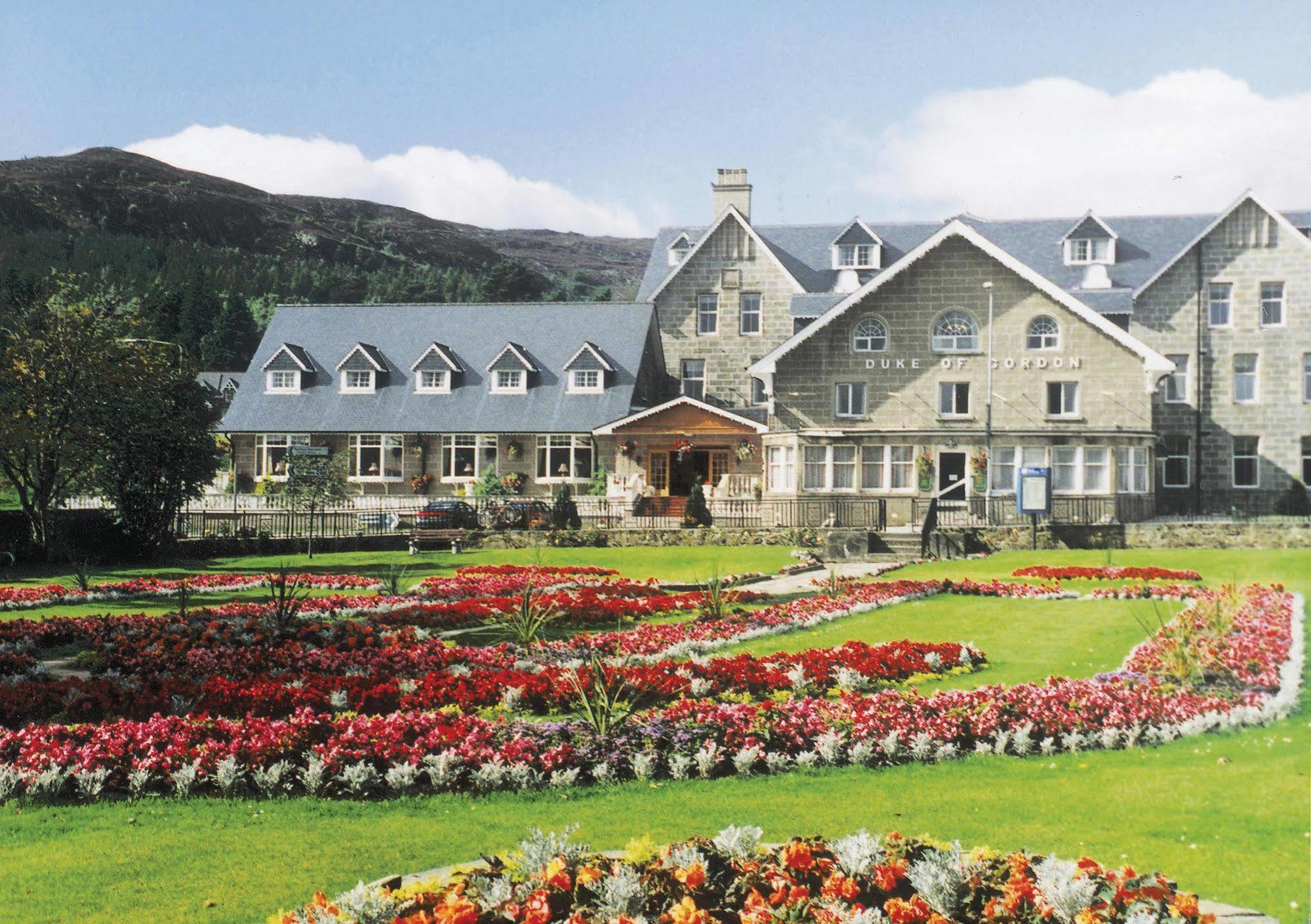 Duke Of Gordon Hotel Кингасси Экстерьер фото