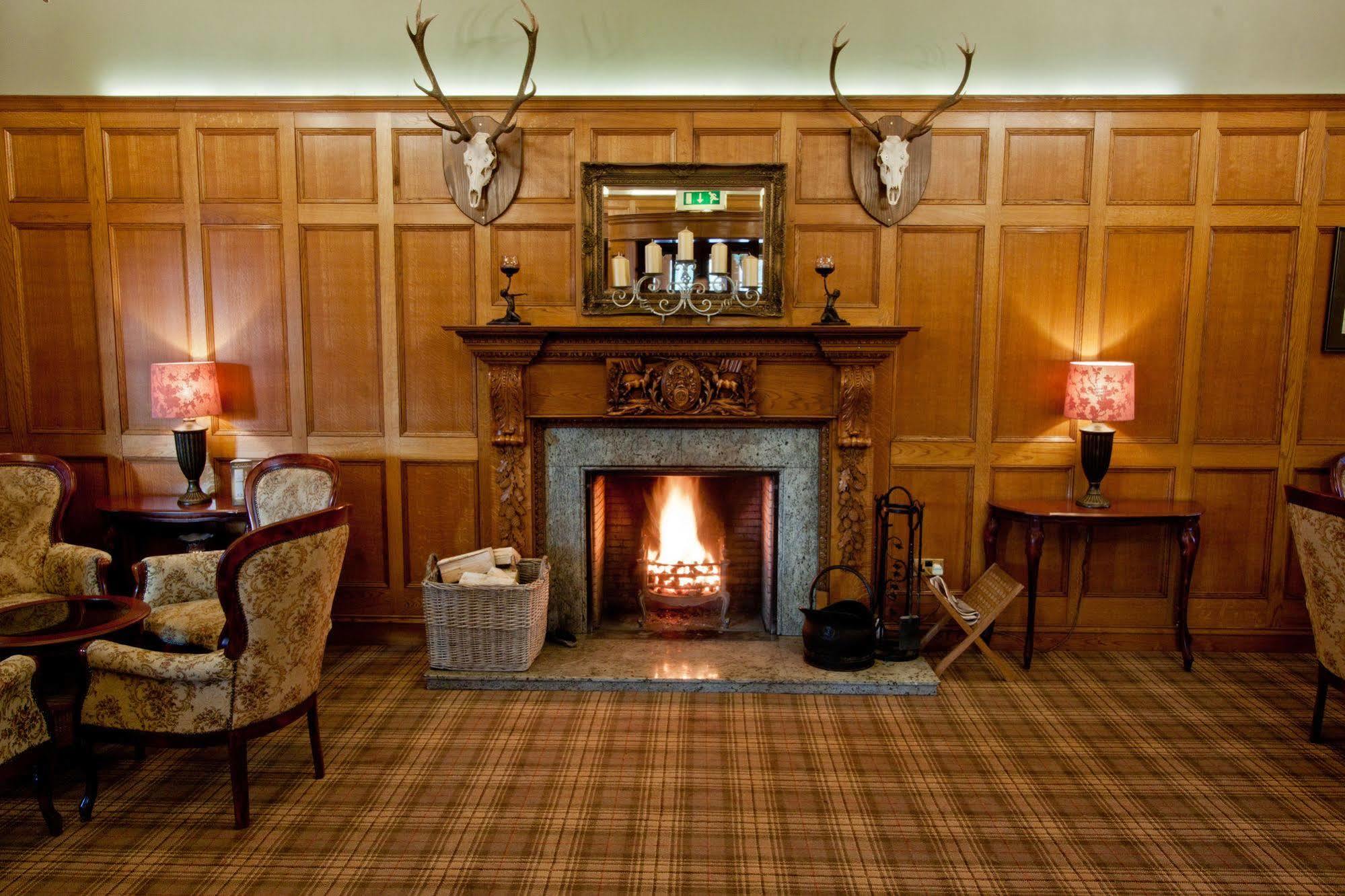 Duke Of Gordon Hotel Кингасси Экстерьер фото